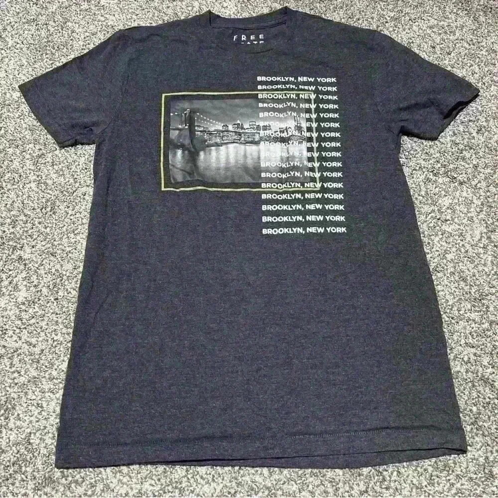 Free State Brooklyn New York City Tee Skyline Gray Small